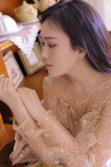 新的姐姐